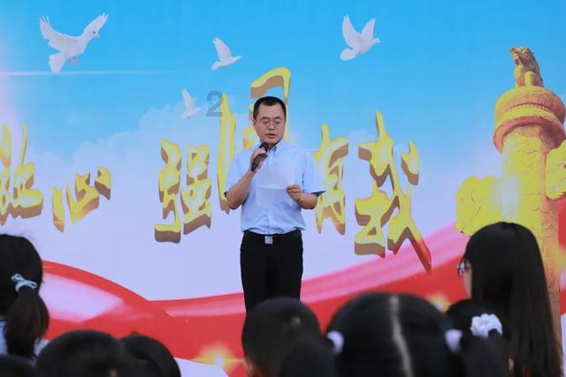 博物馆小偷